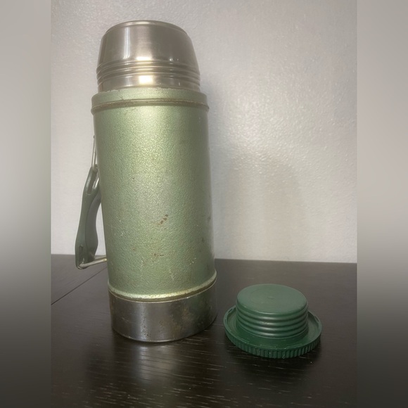 Vintage Stanley Aladdin Green Thermos Bottle 24 oz. Wide Mouth, Pre-Owned - Picture 6 of 11